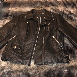 Black leather jacket 🖤